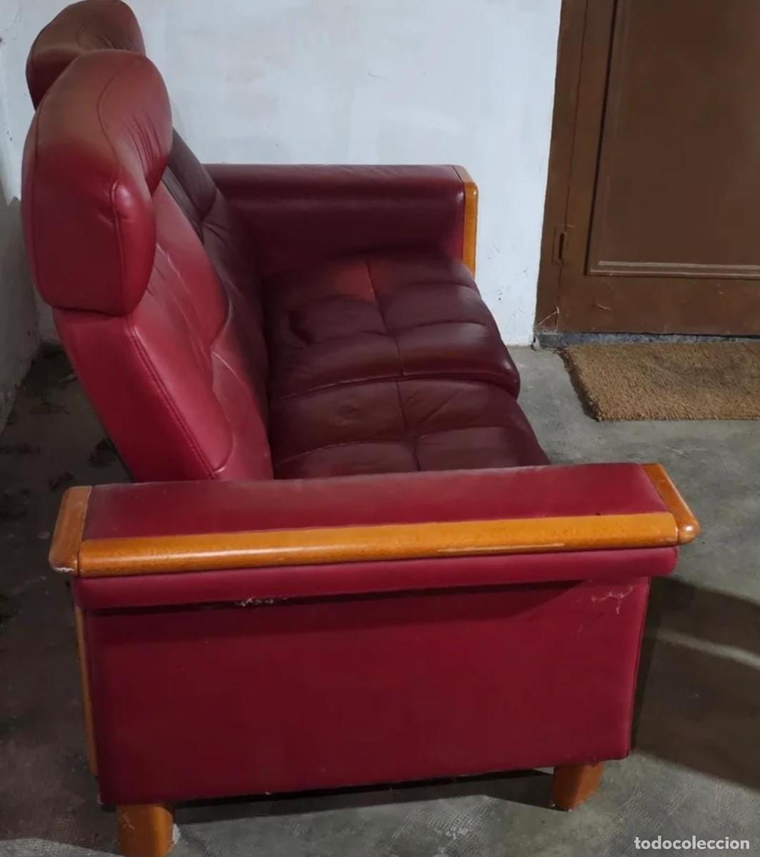 Antig&uuml;edades: Sof&aacute; dos plazas marca STRESSLESS de cuero rojo - Foto 2