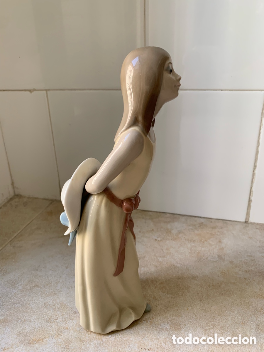 Antig&uuml;edades: Figurita de porcelana de Lladr&oacute;. - Foto 6
