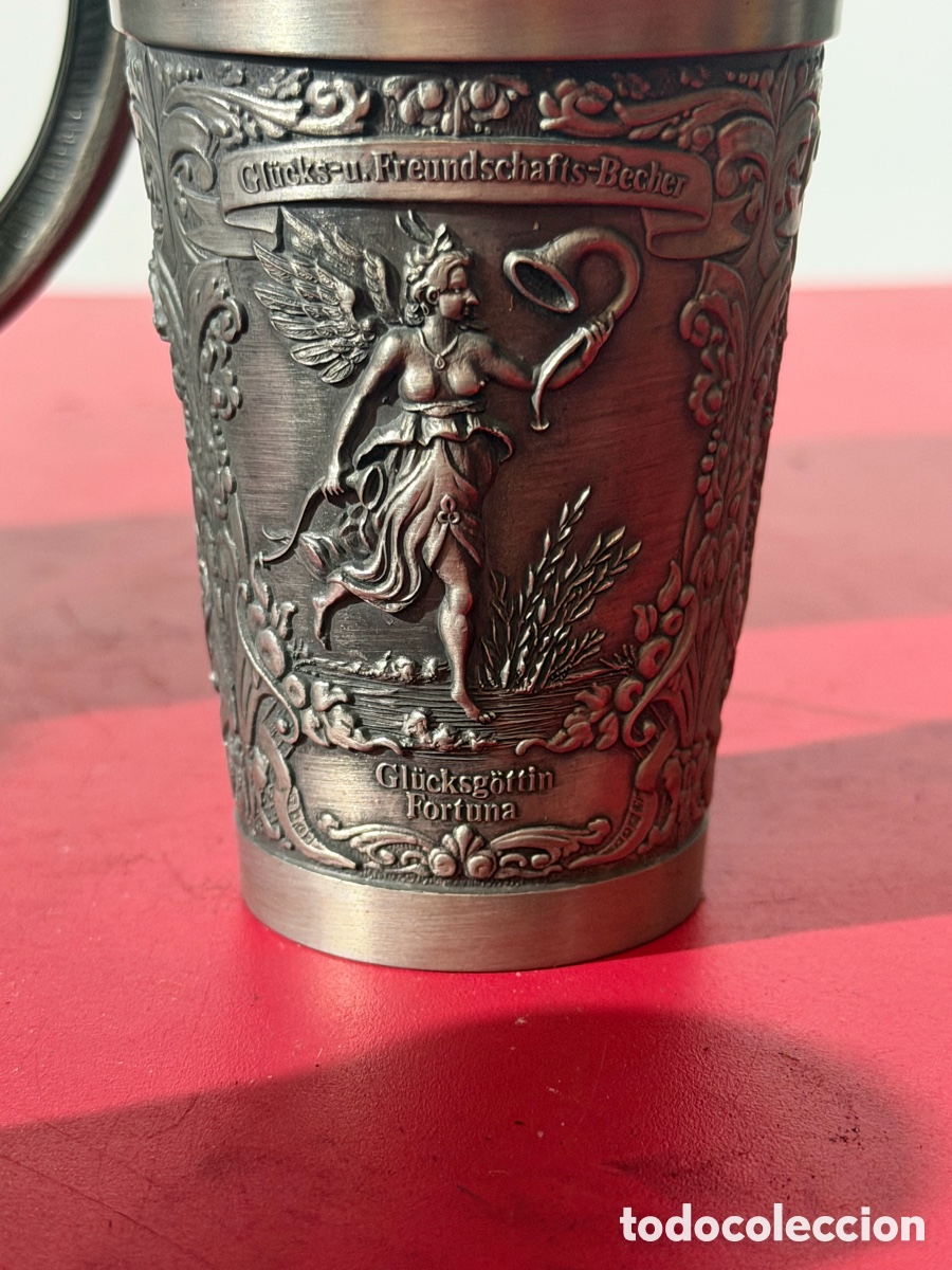 Antig&uuml;edades: Conjunto de jarra con 4 vasos de zinn - Foto 3
