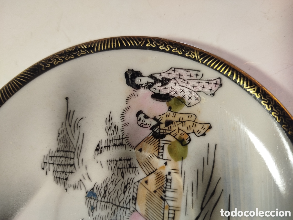 Antig&uuml;edades: Platillo de porcelana.... - Foto 3
