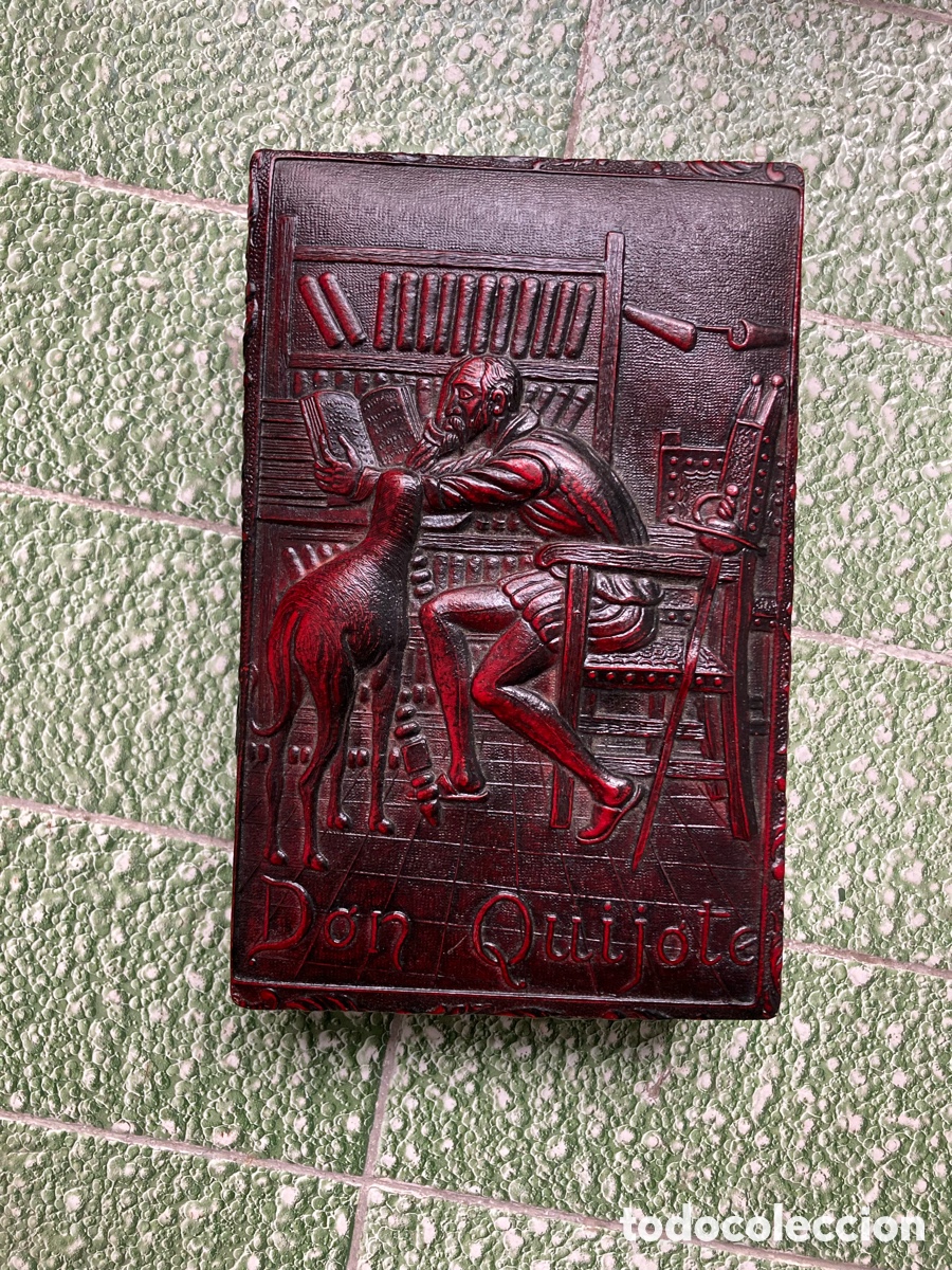 Antig&uuml;edades: Caja tabaquera de piel repujada - Foto 3
