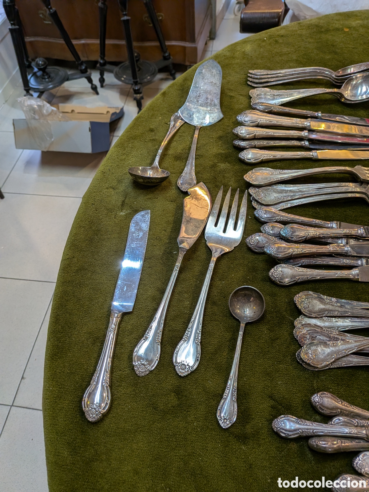 Antig&uuml;edades: Cuberteria de ocho servicios de alpaca, marca Dalia. REF-7627 - Foto 4