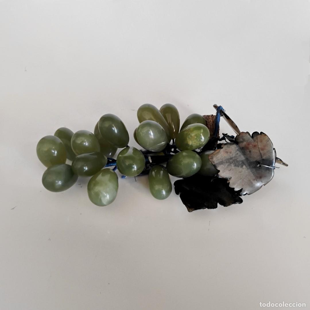 Antig&uuml;edades: RACIMO DE UVAS DECORATIVOS - ONIX / JADE - Foto 2