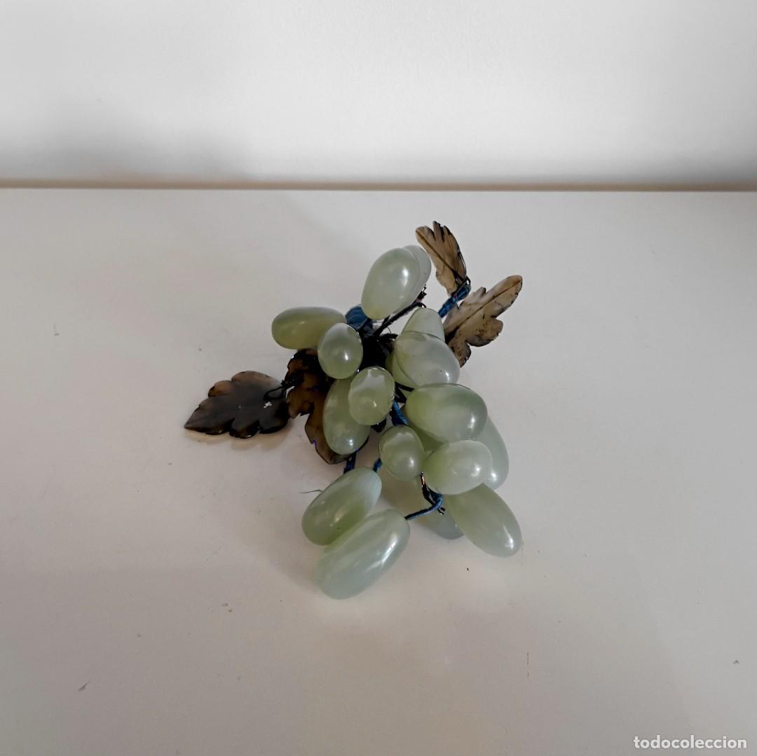 Antig&uuml;edades: RACIMO DE UVAS DECORATIVO - ONIX Y JADE - Foto 3