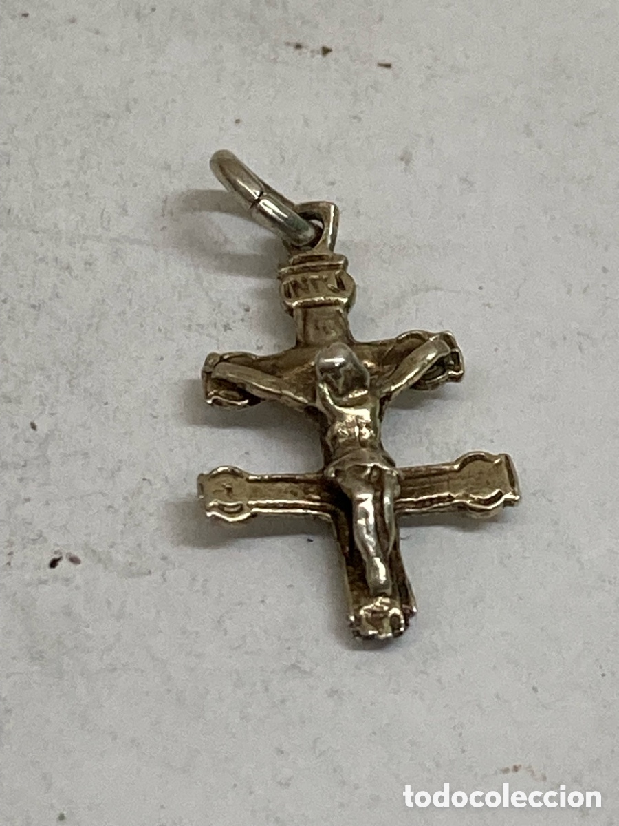 Antig&uuml;edades: Cruz de plata religiosa C548 - Foto 1