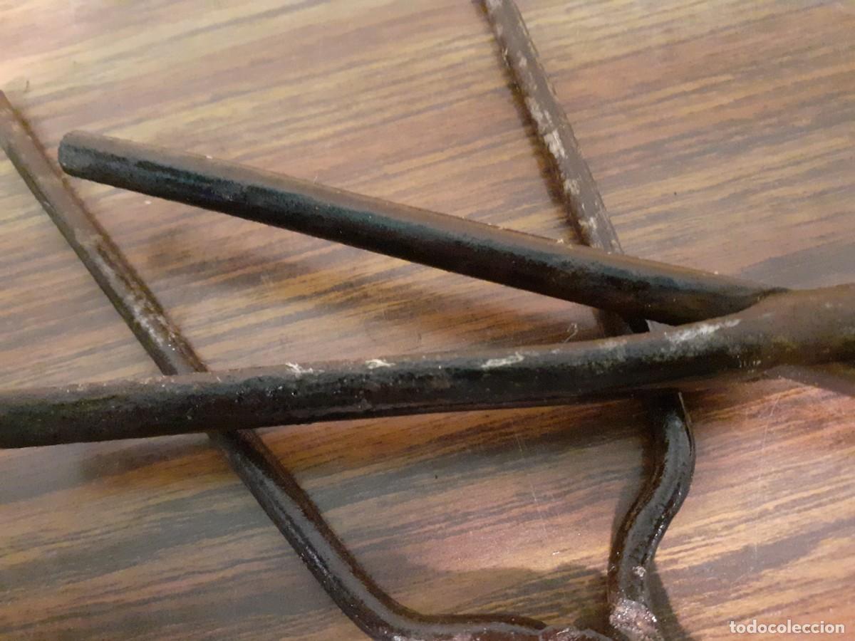 Antig&uuml;edades: Pinzas para rizar el pelo - Foto 2