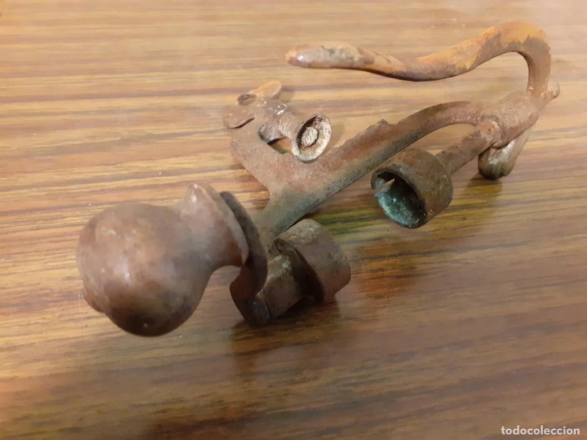 Antig&uuml;edades: Maquina de rellenar cartuchos - Foto 5