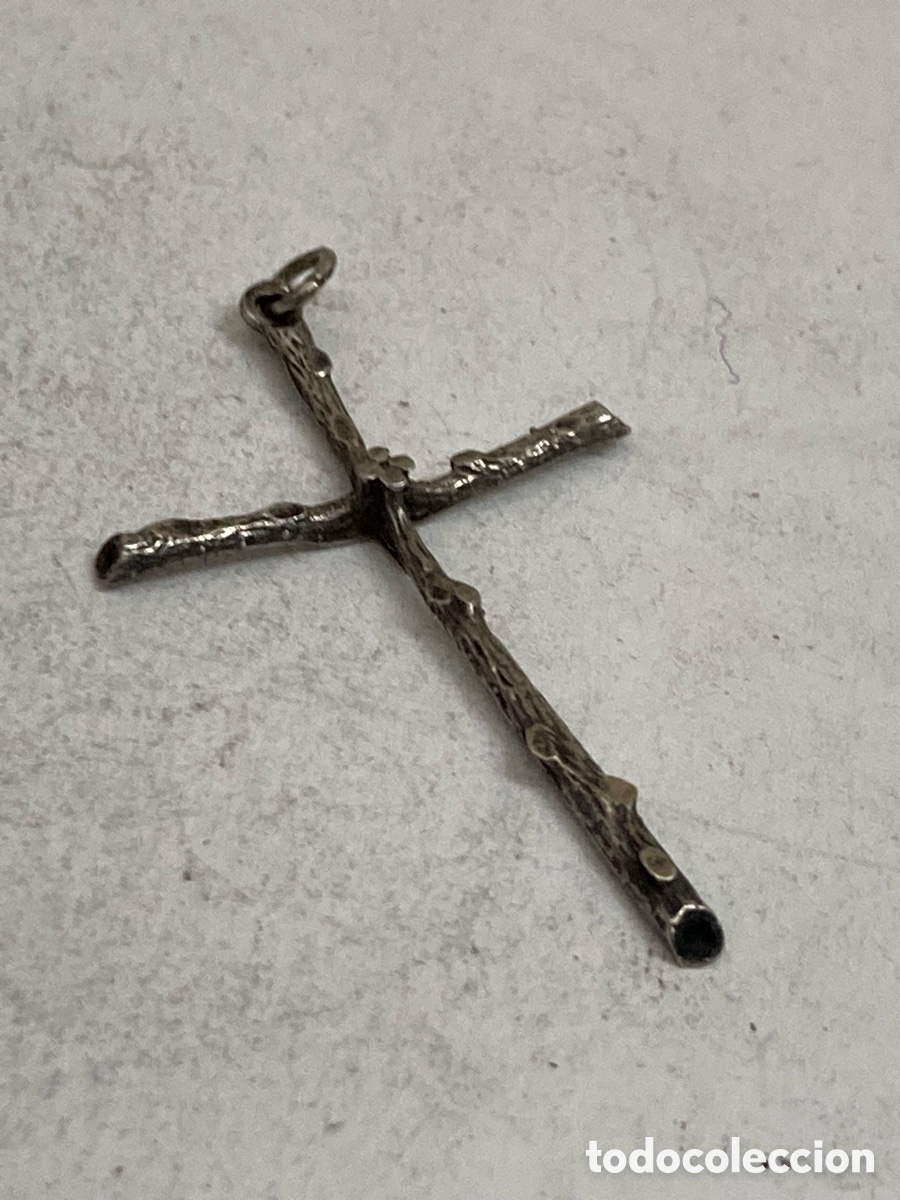 Antig&uuml;edades: Cruz de plata religiosa /C548 - Foto 1
