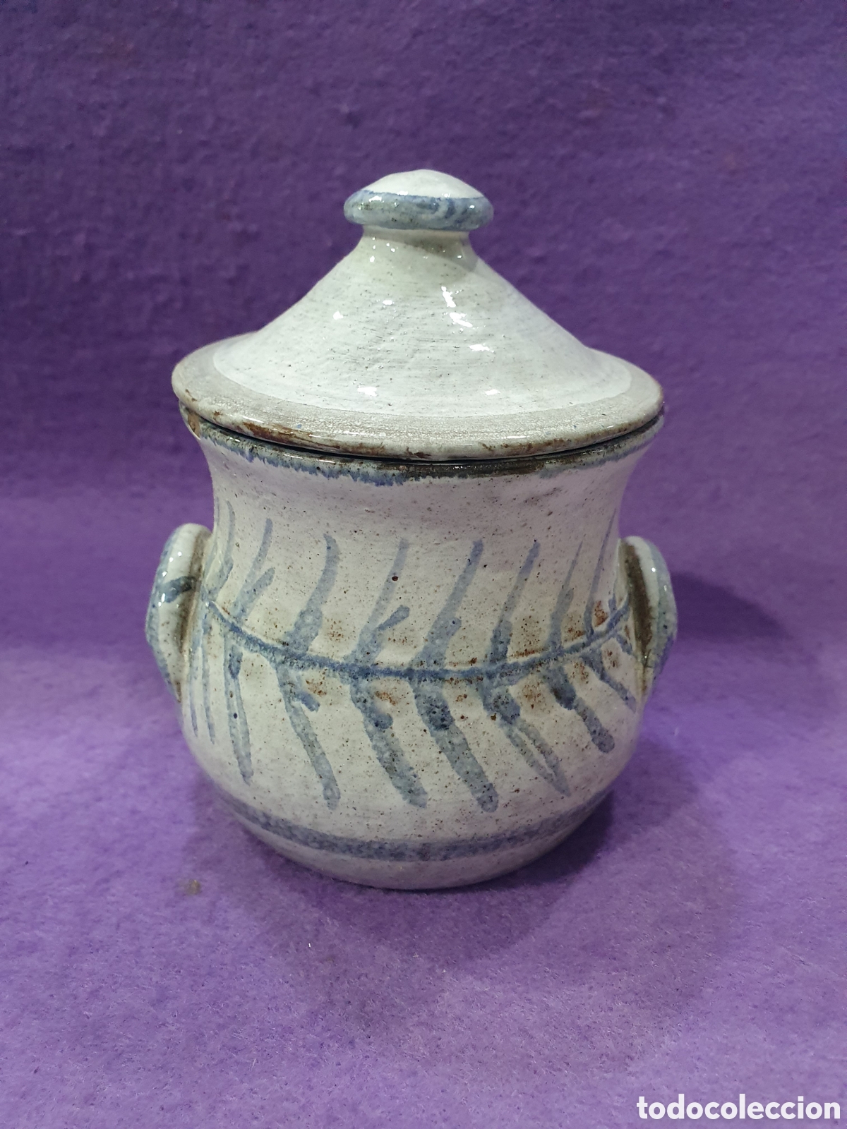 Antig&uuml;edades: Recipiente de barro. (L98) - Foto 1