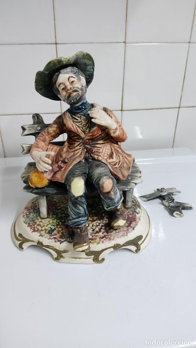 Antig&uuml;edades: Figura Capodimonte numerada - Foto 1