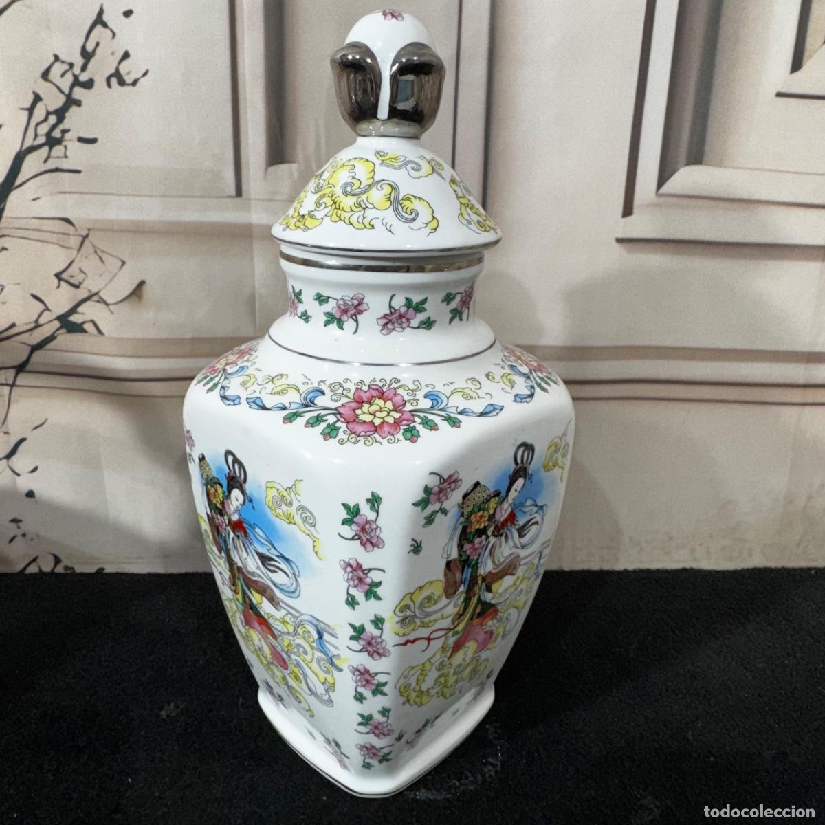 Antig&uuml;edades: Jarr&oacute;n de Porcelana Estilo Oriental - Foto 4