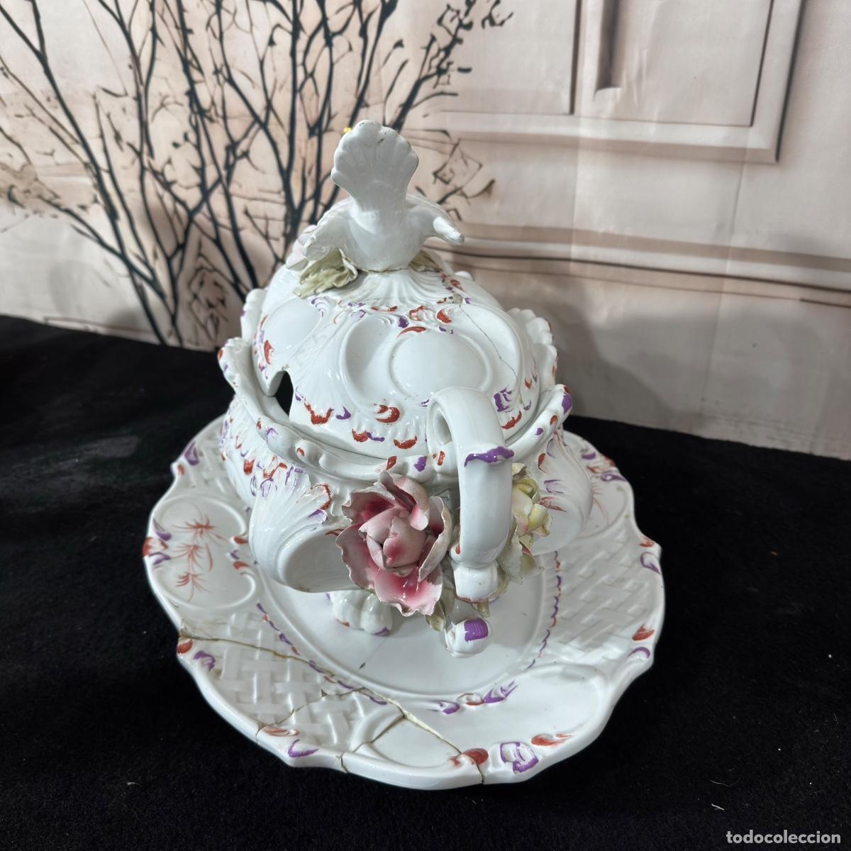 Antig&uuml;edades: Antigua Sopera de Porcelana - Foto 6