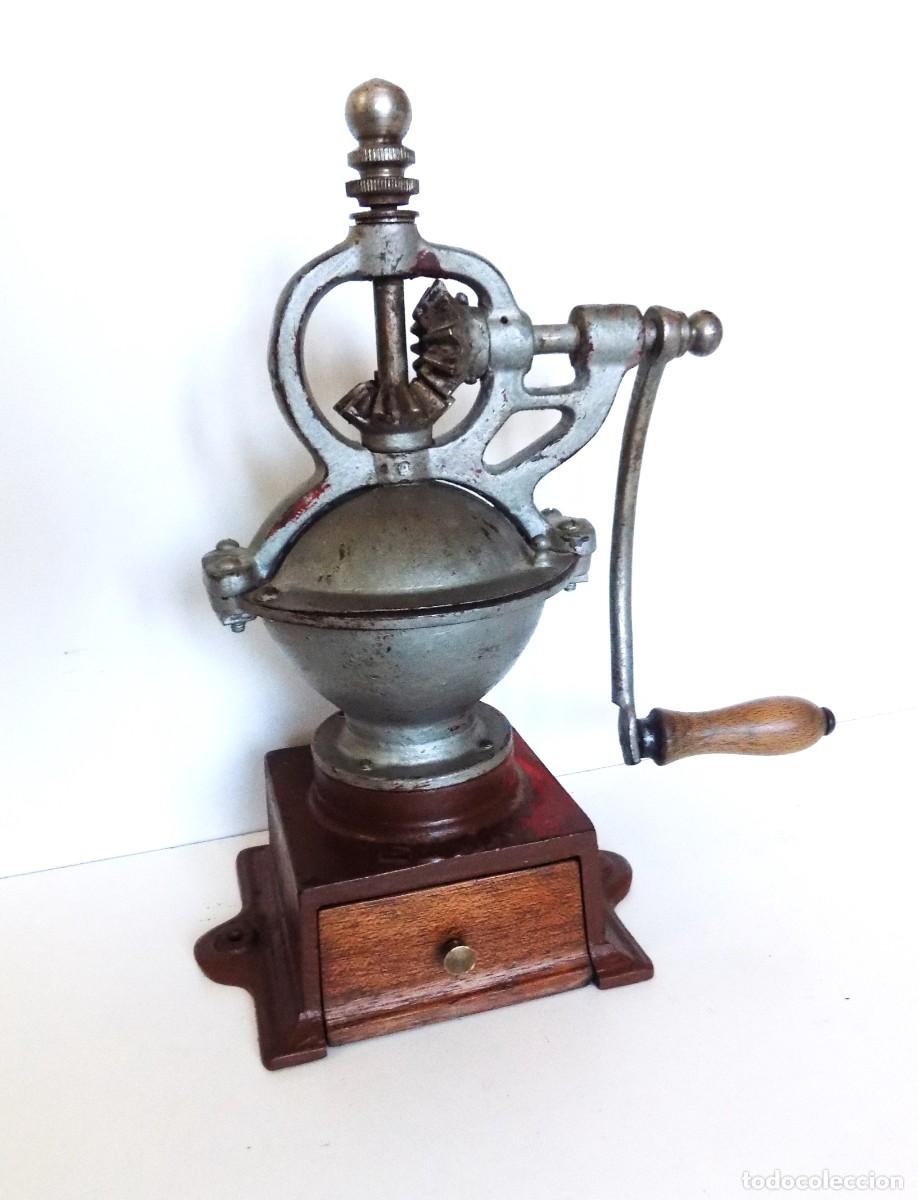 Antiquit&auml;ten: MOLINILLO DE CAF&Eacute; MARCA ELMA, MODELO 1411, TAMA&Ntilde;O 00. ESPA&Ntilde;A. CA. 1910/30