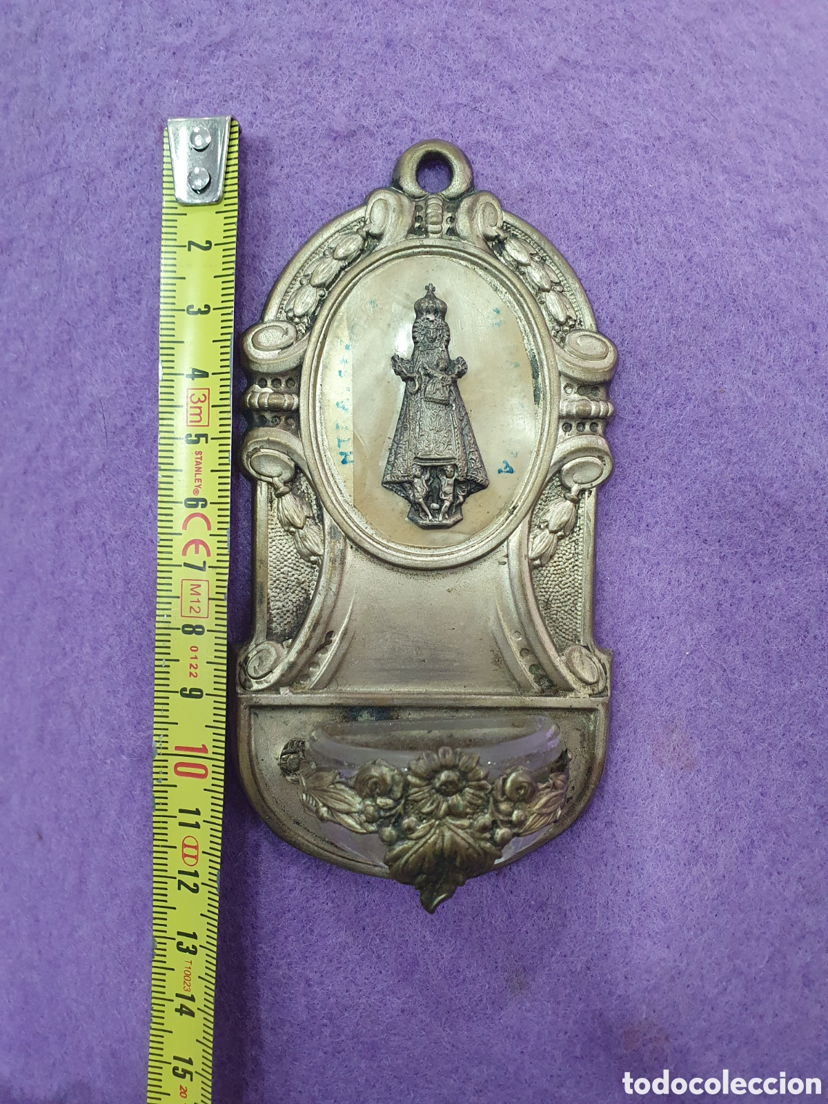 Antig&uuml;edades: Benditera metal y cristal. (L77) - Foto 2