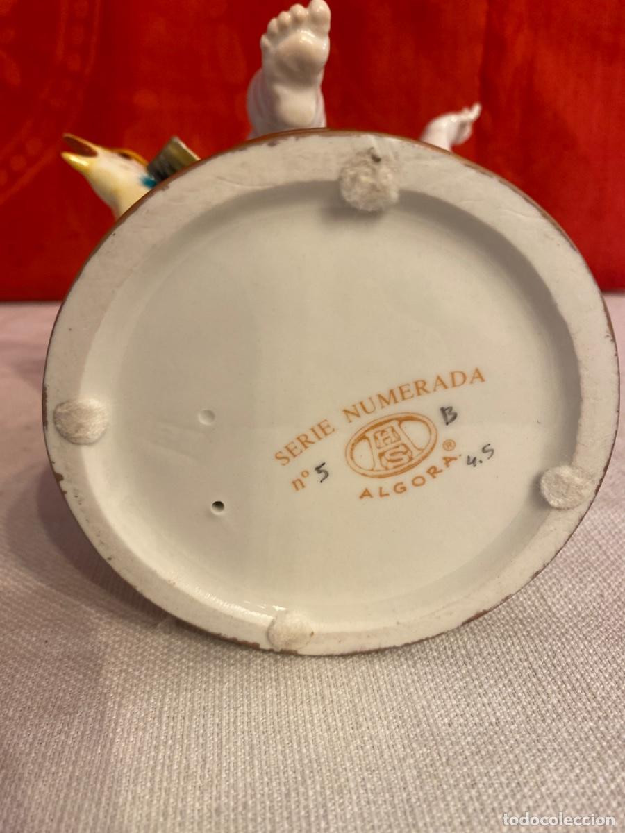Antig&uuml;edades: &Aacute;NGEL CON FAIS&Aacute;N, EN PORCELANA DE ALGORA. - Foto 6