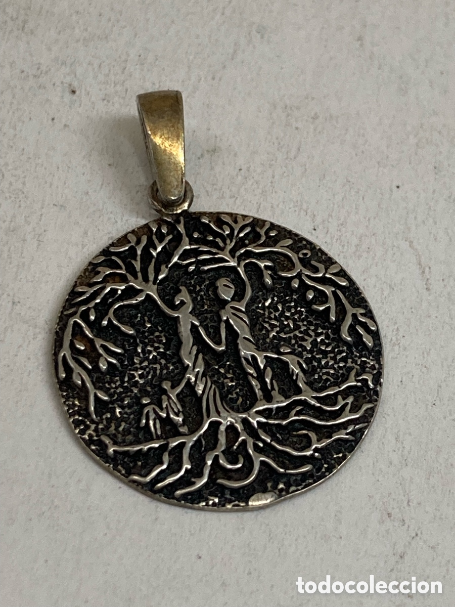 Antig&uuml;edades: Colgante de plata C550 - Foto 1