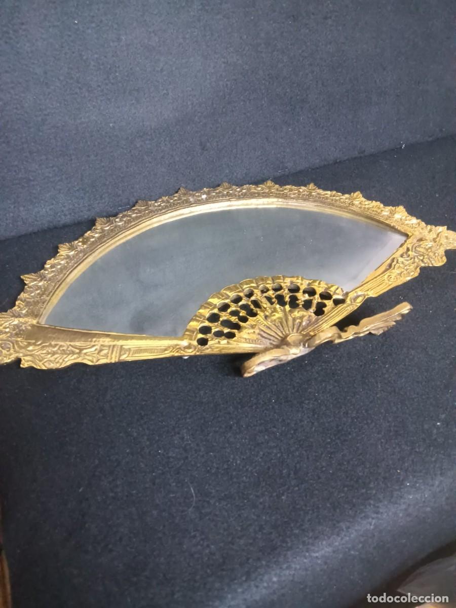 Antig&uuml;edades: ESPEJO ABANICO DE BRONCE - Foto 1