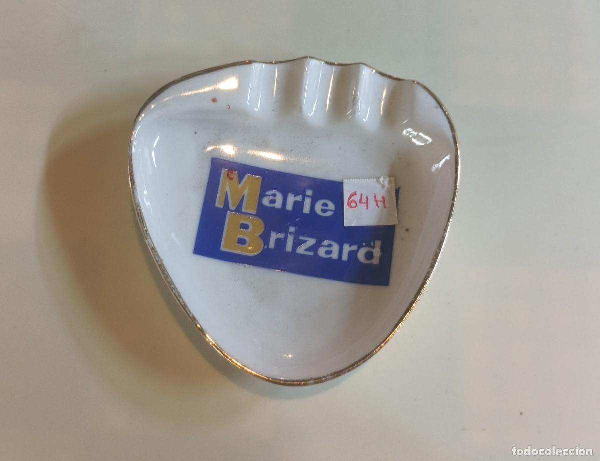 Antig&uuml;edades: Platito de cer&aacute;mica Marie Brizard - Foto 1