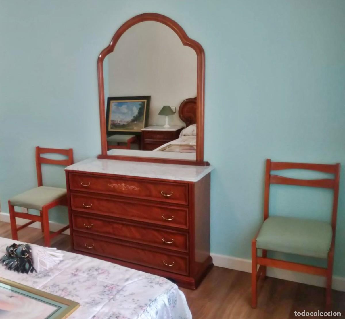 Antig&uuml;edades: DORMITORIO COMPLETO CL&Aacute;SICO - Foto 2