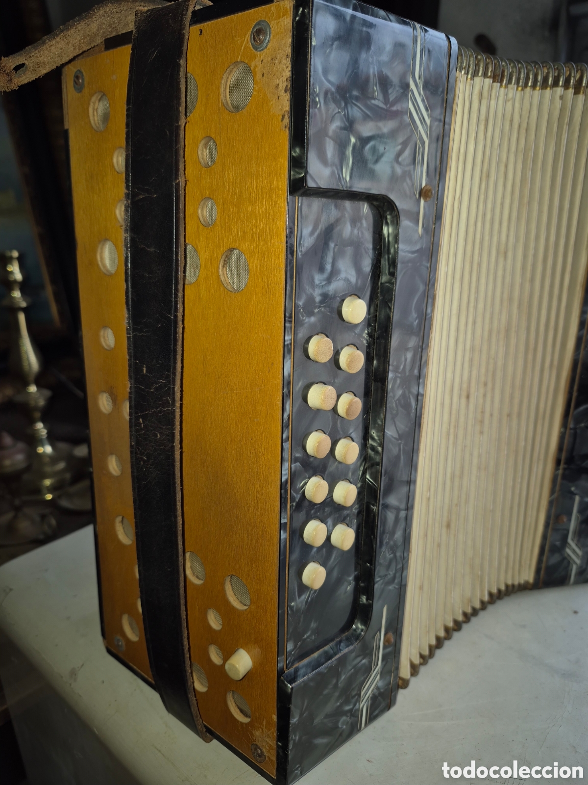 Antig&uuml;edades: antiguo y bonito acordeon - Foto 10