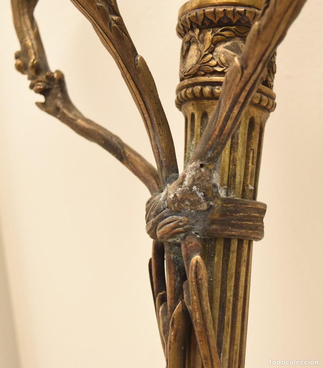 Antig&uuml;edades: Apliques de pared de bronce de buen tama&ntilde;o - Foto 13