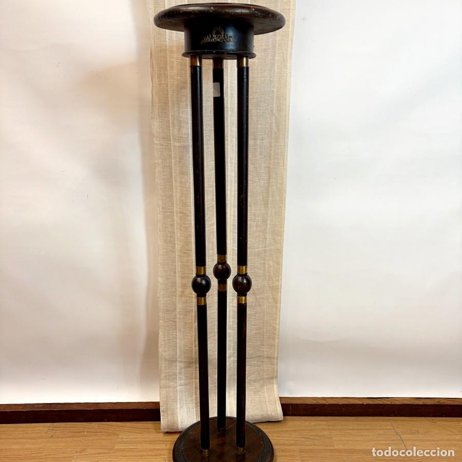 Antig&uuml;edades: Pedestal de Madera Antiguo - Foto 1