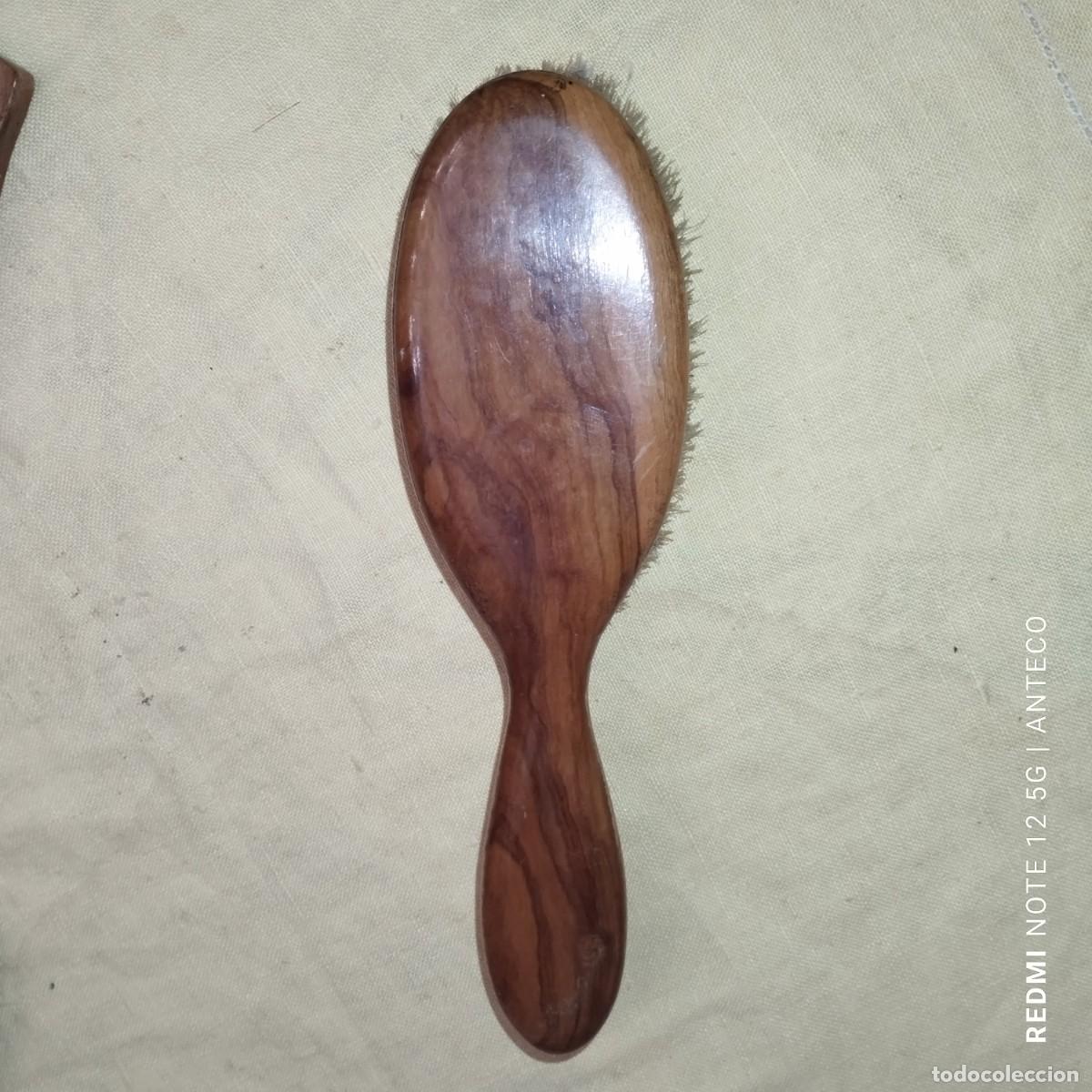 Antig&uuml;edades: ESPEJO PEQUE&Ntilde;O CON DOS CEPILLOS DE MADERA Y TERMOMETRO - Foto 3