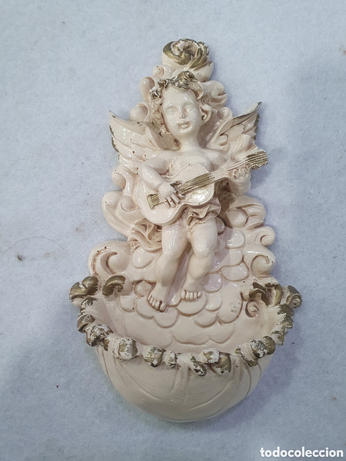 Antig&uuml;edades: Benditera angelito con guitarra. (L38) - Foto 1