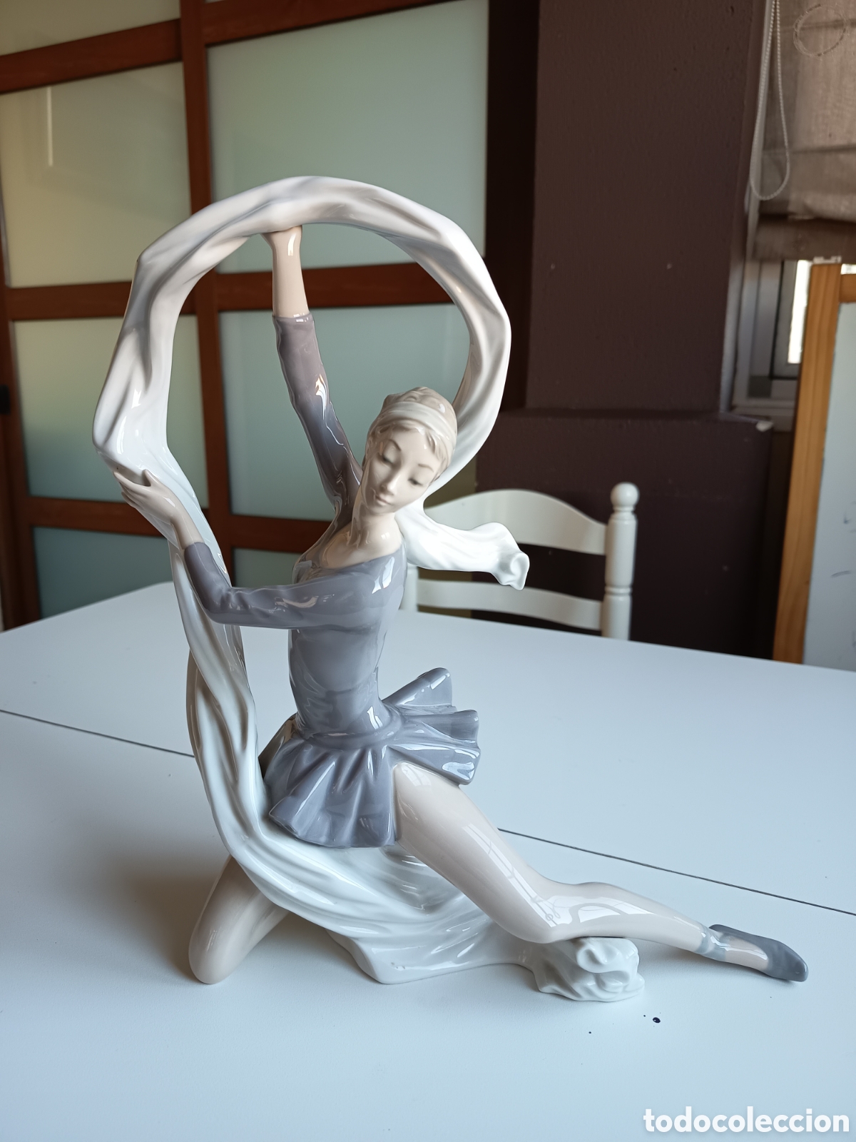 Antig&uuml;edades: Bailarina Nao Lladro - Foto 1