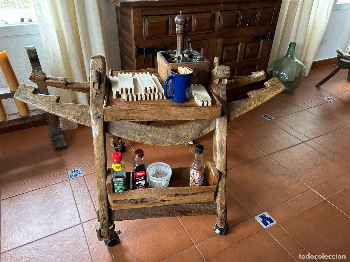 Antig&uuml;edades: Angarilla transformada en camarera auxiliar - Foto 3