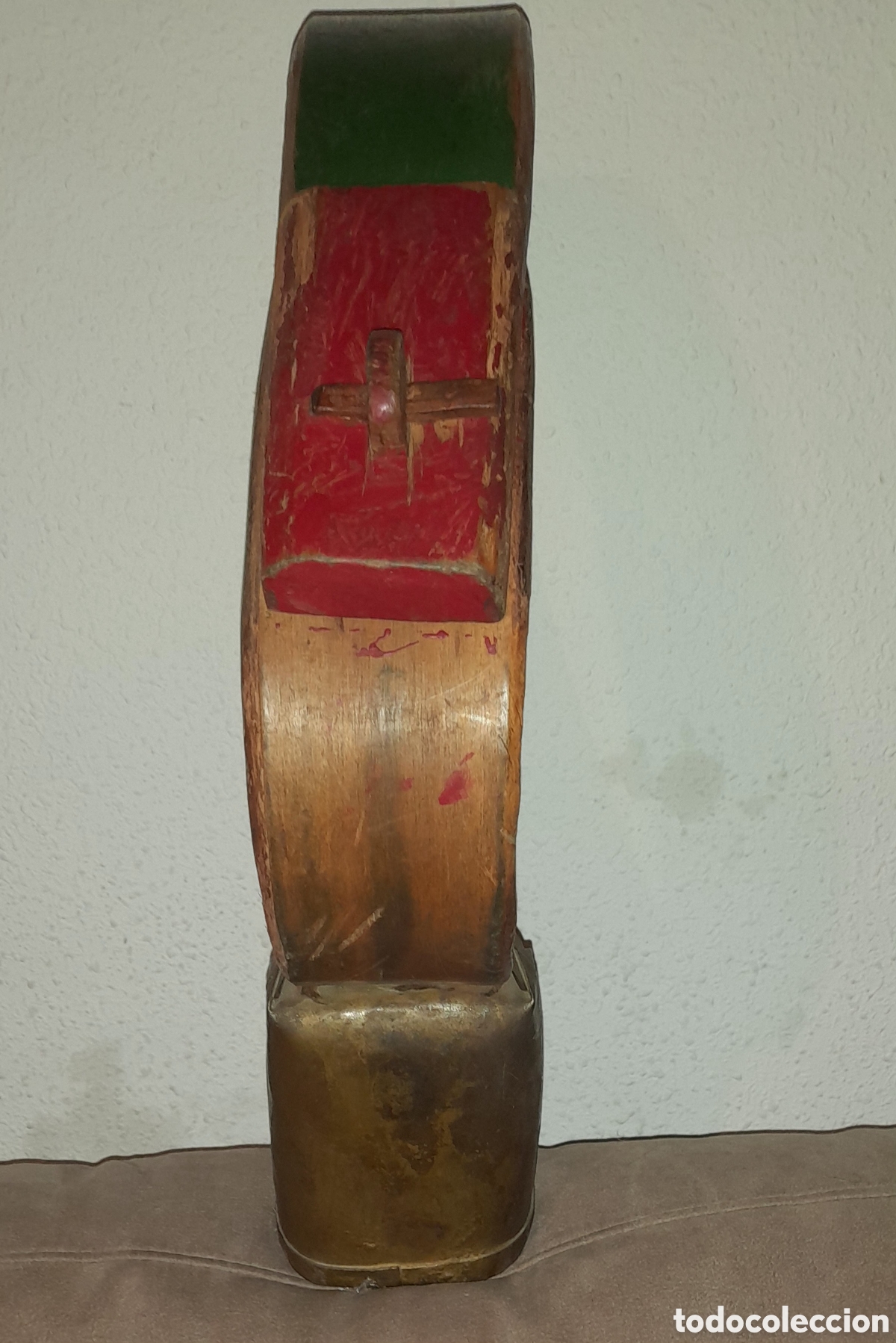 Antig&uuml;edades: Cencerro con collar de madera - Foto 7