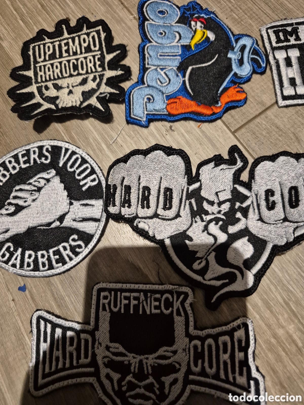 Antig&uuml;edades: Parches hardcore para coser - Foto 3