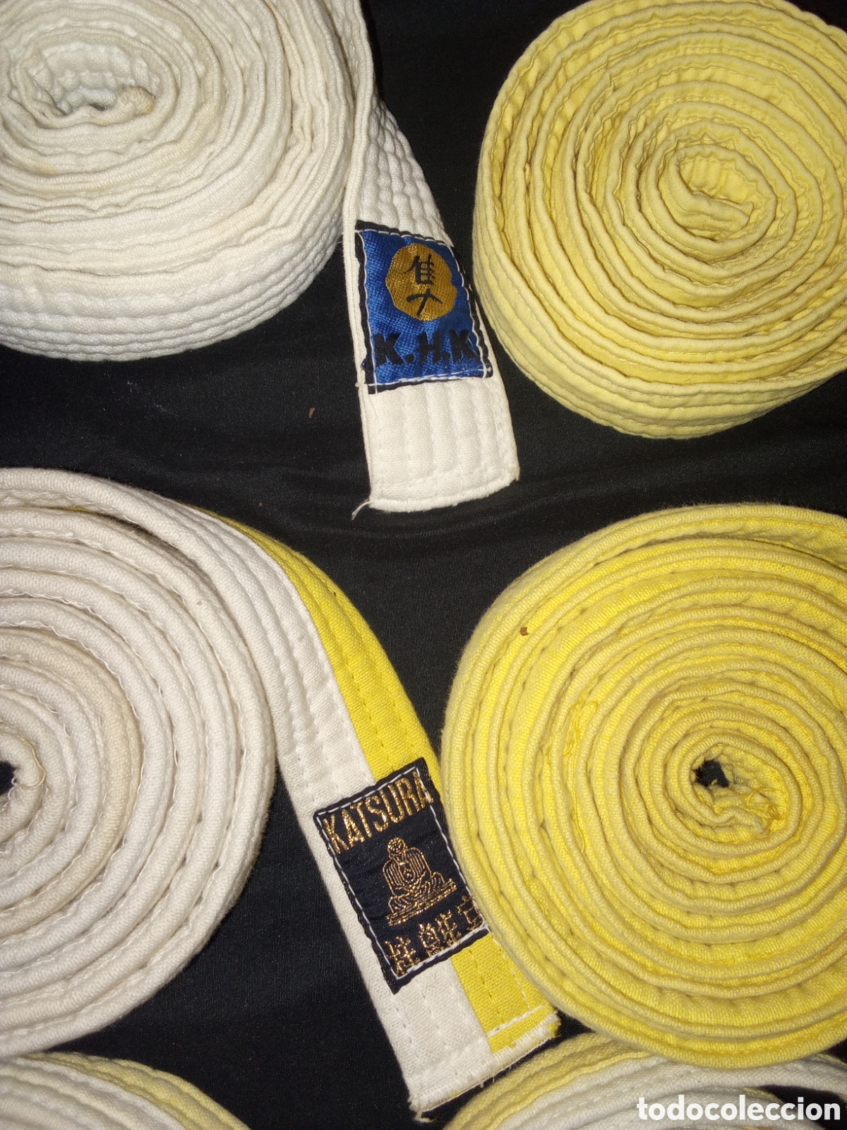 Antig&uuml;edades: LOTE DE 9 CINTUR&Oacute;NES DE KARATE - Foto 2