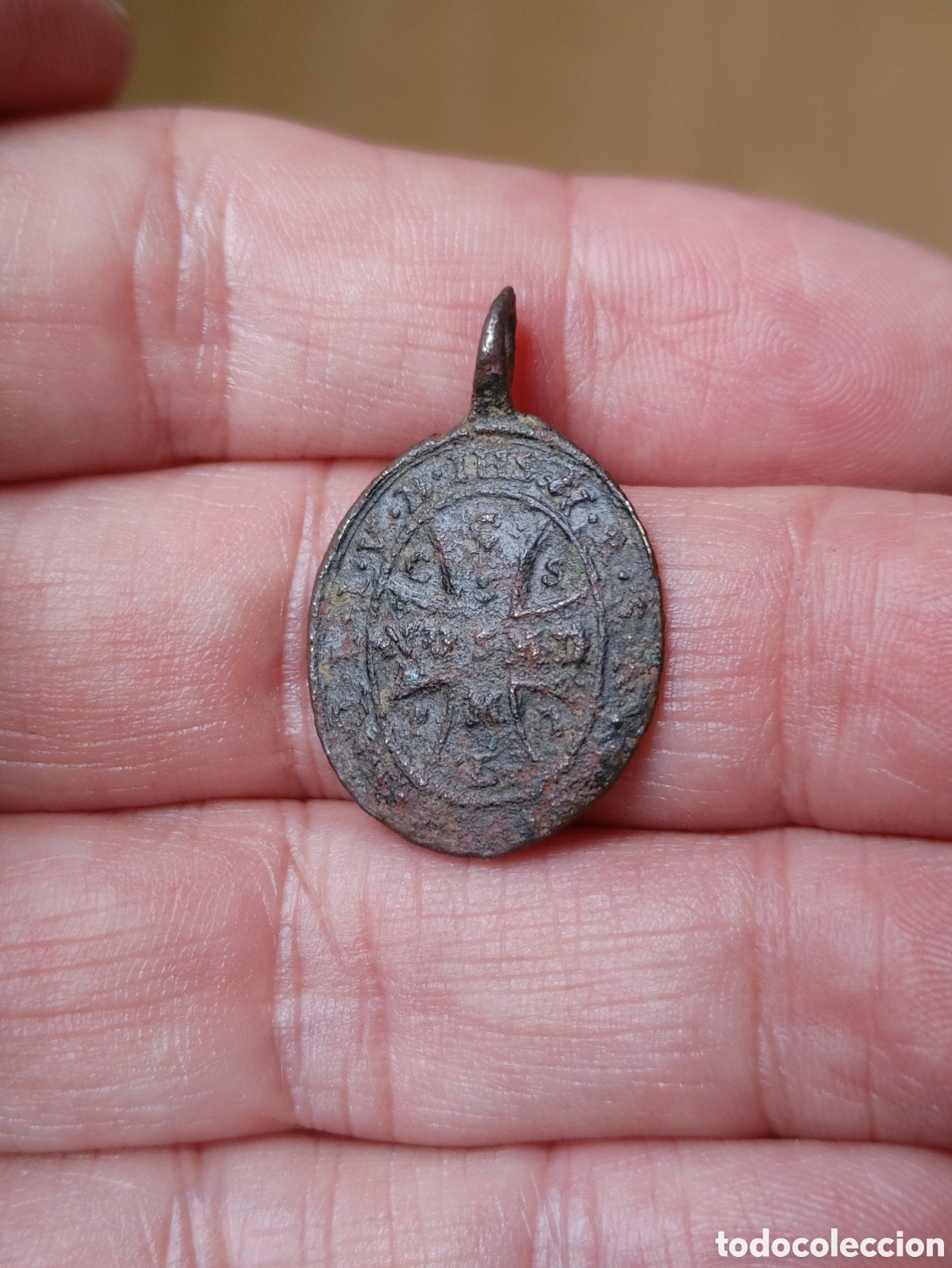 Antig&uuml;edades: Medalla en bronce. S. XVIII. - Foto 3