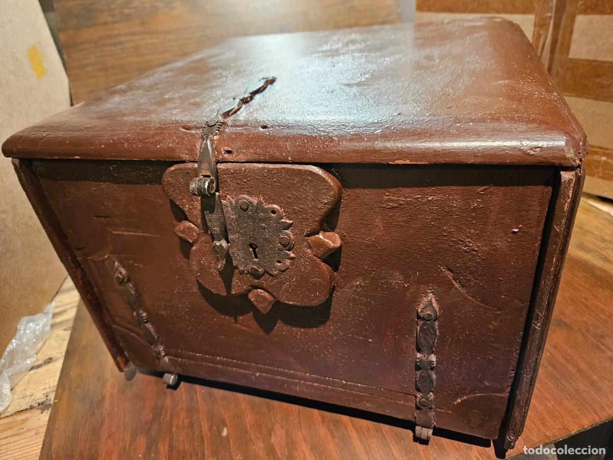Antig&uuml;edades: CAJA ARCA CAJONERA ANTIGUO - Foto 20