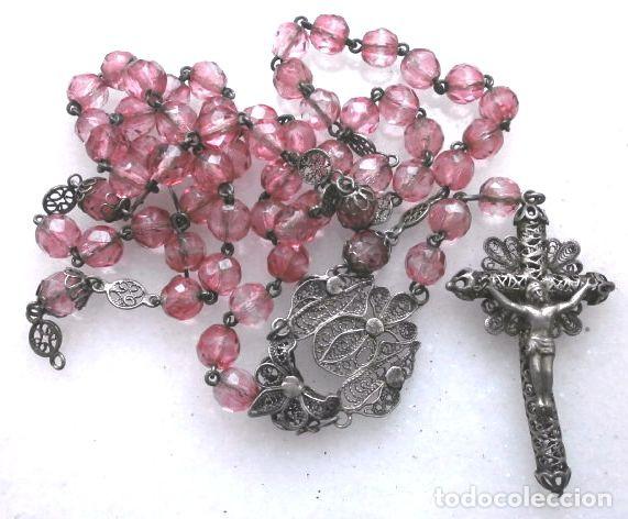 Antig&uuml;edades: ROSARIO DE PLATA Y CRISTAL ANTIGUO FACETADO (Siglo XIX) Crucifijo Filigrana