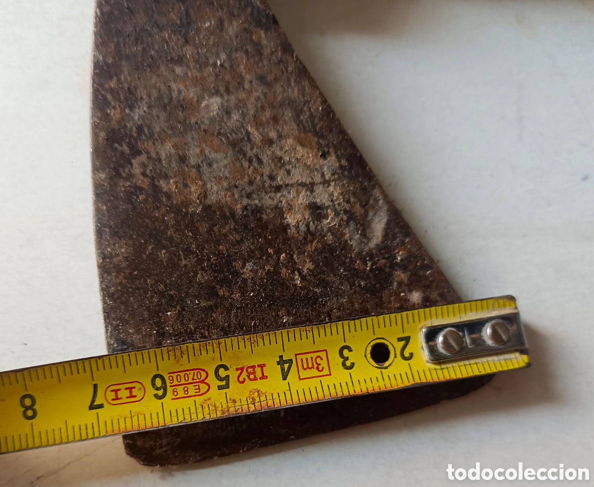 Antig&uuml;edades: Hacha antigua metal y madera - Foto 9