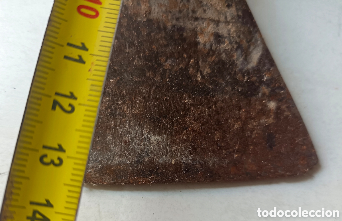 Antig&uuml;edades: Hacha antigua metal y madera - Foto 10