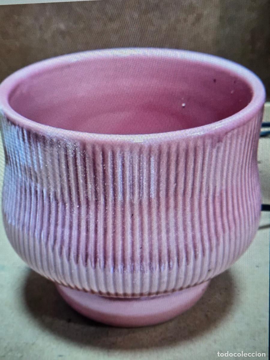 Antig&uuml;edades: maceta de ceramica rosa - Foto 1