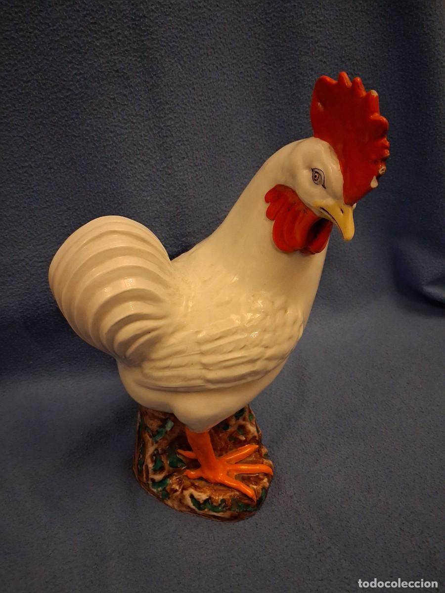 Antig&uuml;edades: ANTIGUA GALLINA CON SELLO Y NUMERADA . - Foto 1