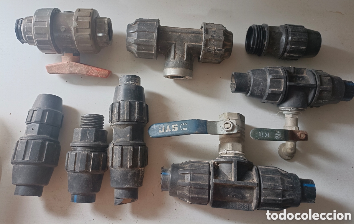 Antig&uuml;edades: Lote de llaves empalmes de 32 - Foto 1