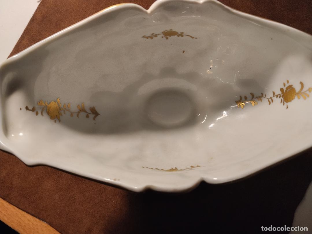 Antig&uuml;edades: Compotera de porcelana decorada &ndash; estilo rococ&oacute; - Foto 2