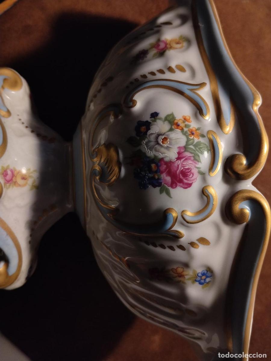 Antig&uuml;edades: Compotera de porcelana decorada &ndash; estilo rococ&oacute; - Foto 4