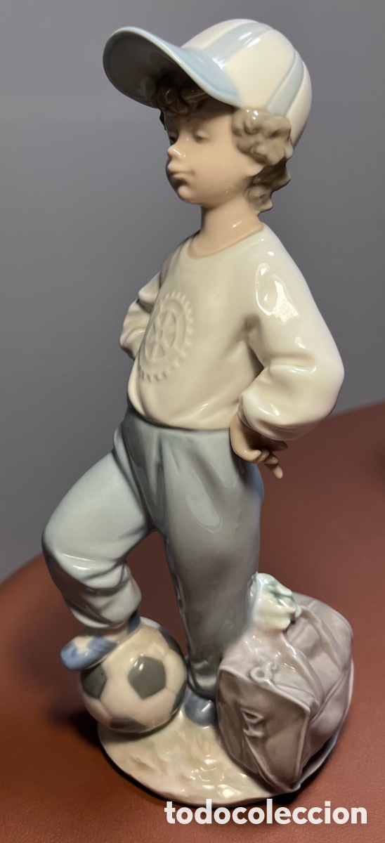 Antig&uuml;edades: Figura de Lladr&oacute; de ni&ntilde;o con bal&oacute;n - Foto 2