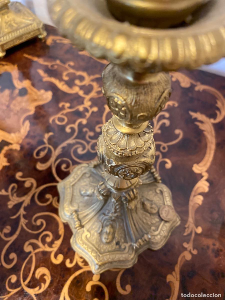 Antig&uuml;edades: Precioso candelabro de estilo barroco - Foto 3