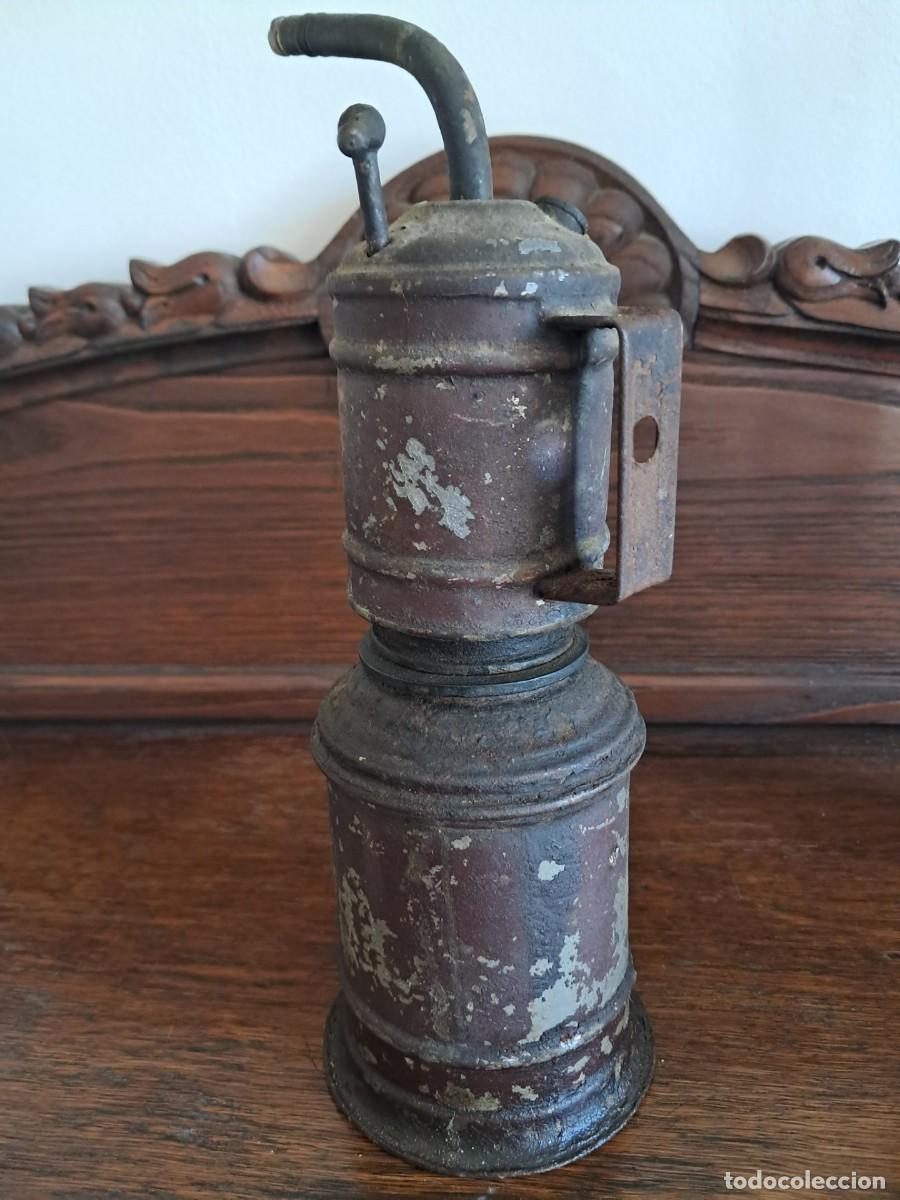 Antig&uuml;edades: Antigua lampara de carburo - Foto 1