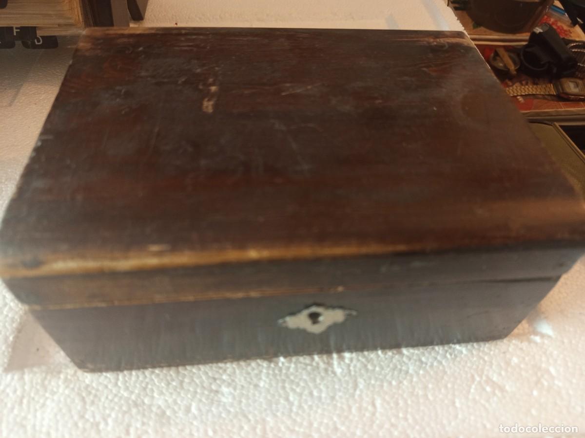 Antig&uuml;edades: Art&iacute;culo original no copia caja madera - Foto 1
