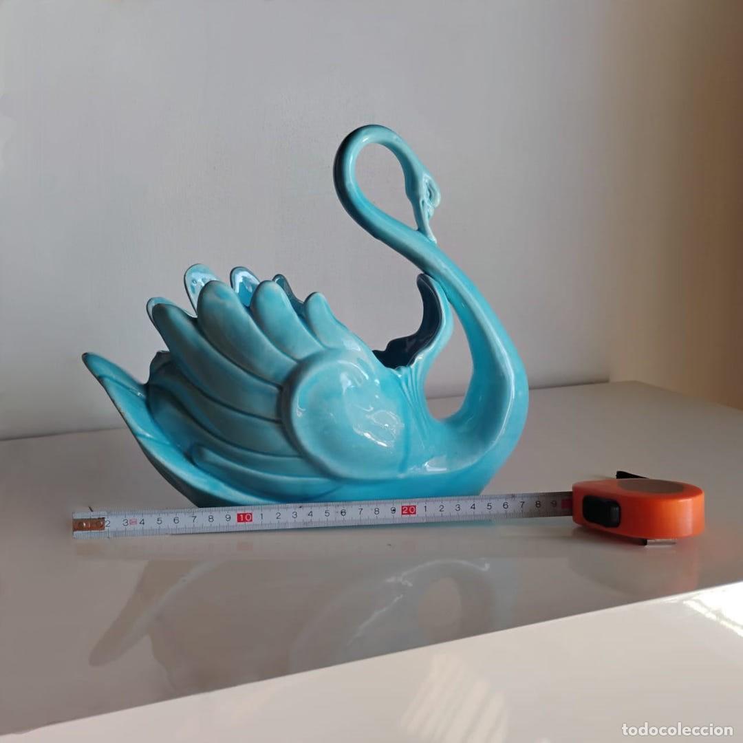 Antig&uuml;edades: MACETERO O CENTRO DE MESA CON FORMA DE CISNE - MANISES - Foto 9