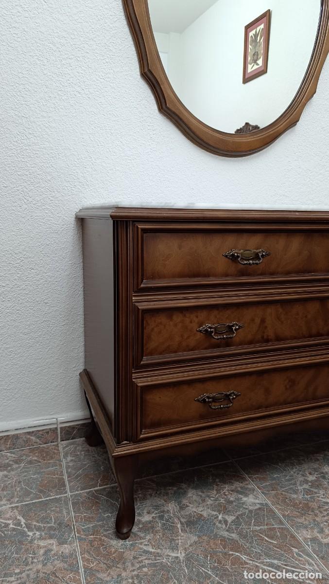 Antig&uuml;edades: Conjunto c&oacute;moda y espejo madera y m&aacute;rmol - Foto 3