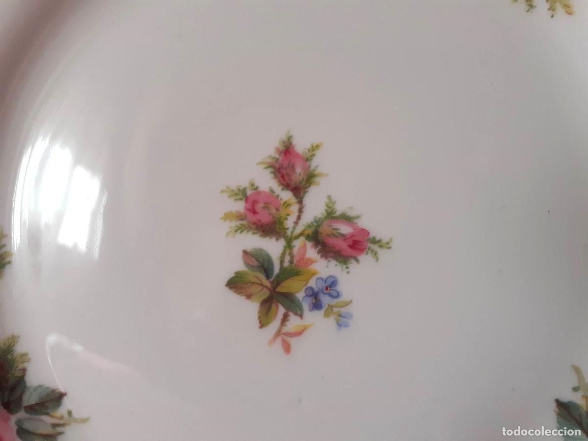 Antig&uuml;edades: Plato de postre 18 cm Royal Albert Moss Rose - Foto 5